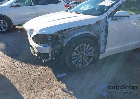 2020 Lincoln Mkz Standard z USA, uszkodzony, nr VIN 3LN6L5B94LR617721